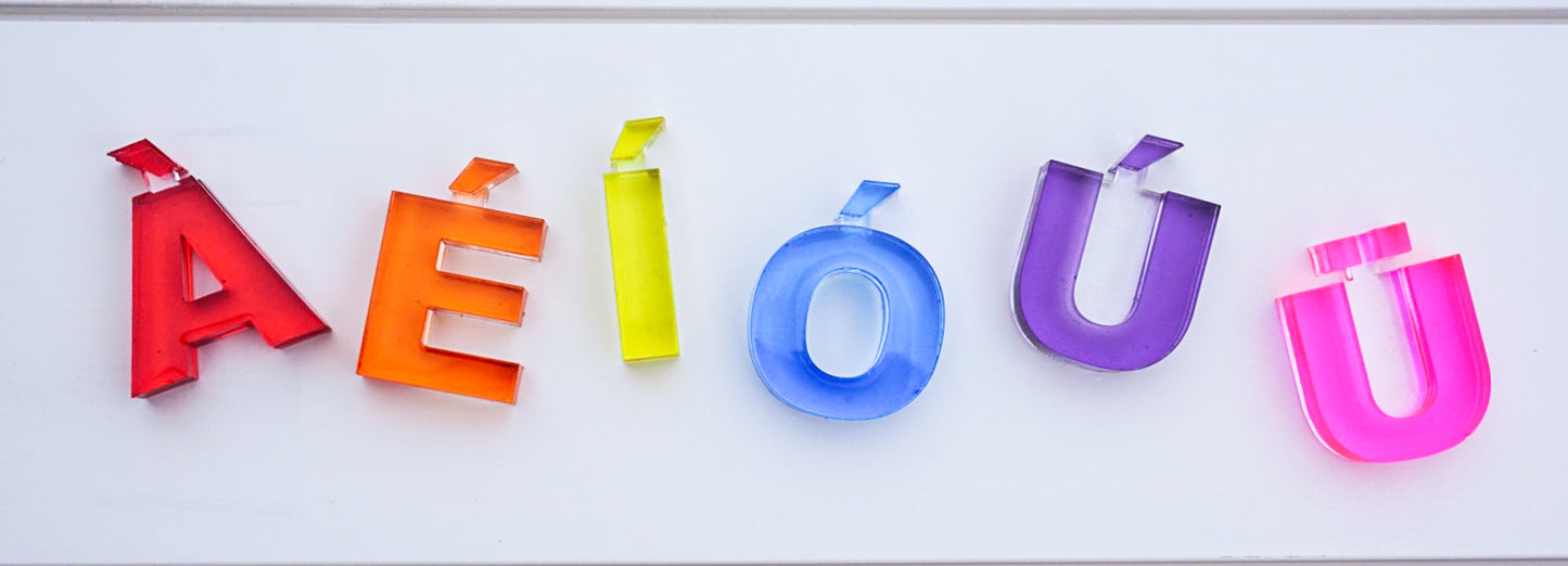 Alfabeto Arcoíris - Rainbow Alphabet